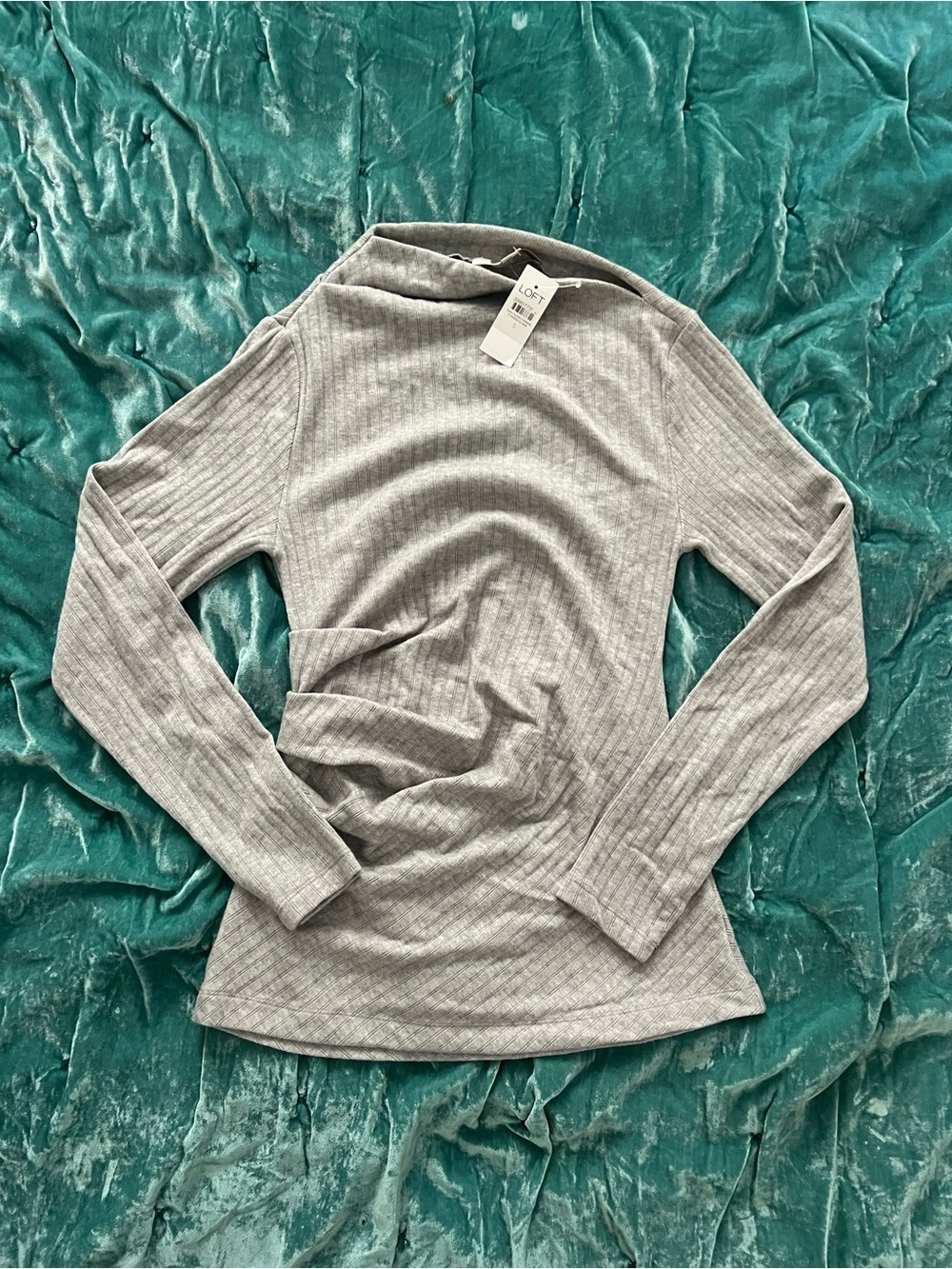 NWT LOFT Heather Gray Ribbed Long Sleeve Top